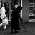 DSCN4095-2003-03-27  schildergasse köln : streetlife, cologne-photo